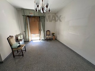 Quadrilocale in Vendita a Caltagirone, 35'000&euro;, 118 m²
