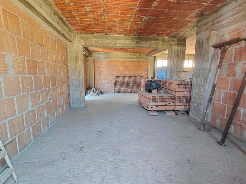 Trilocale in Vendita a Falcone, 38'000&euro;, 90 m²