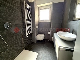 Trilocale in Vendita a Trezzano sul Naviglio, 223'000&euro;, 80 m², arredato