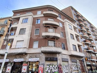 Bilocale in Vendita a Milano, 320'000&euro;, 48 m², arredato