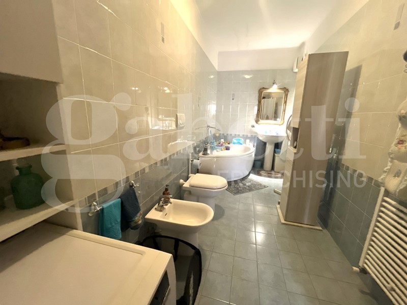Quadrilocale in Vendita a Scarlino, 180'000&euro;, 120 m², arredato