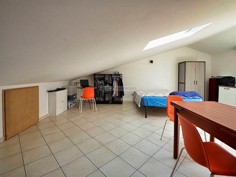Monolocale in Vendita a Desio, 93'000&euro;, 37 m²