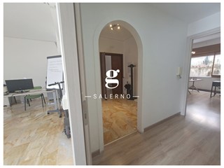 Quadrilocale in Vendita a Salerno, 365'000&euro;, 158 m²