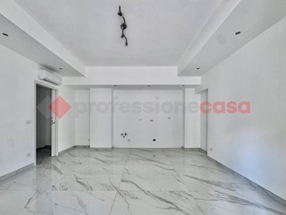 Bilocale in Vendita a Arona, 220'000&euro;, 56 m²