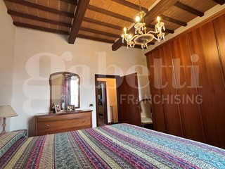 Quadrilocale in Vendita a Massa Marittima, 135'000&euro;, 120 m², arredato