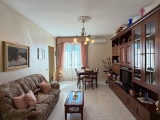 Appartamento in Vendita a Sutri, 78'000&euro;, 80 m²