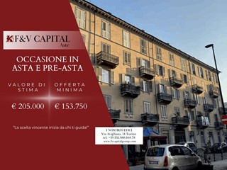 Trilocale in Vendita a Torino, 153'750&euro;, 115 m²