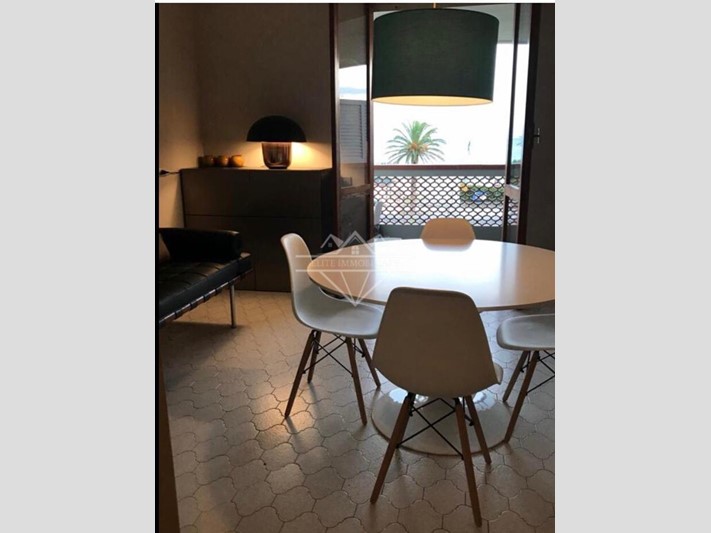 Appartamento in Affitto a Carrara, zona Marina di Carrara, 1'100&euro;, 70 m², arredato