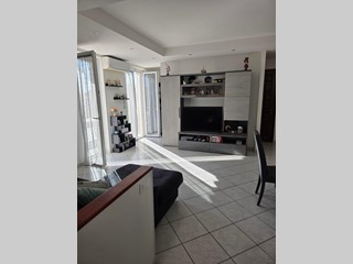 Appartamento in Vendita a Arcola, zona Ponte di Arcola, 199'000&euro;, 125 m², arredato, con Box