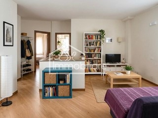 Trilocale in Vendita a Capraia e Limite, 275'000&euro;, 70 m², con Box