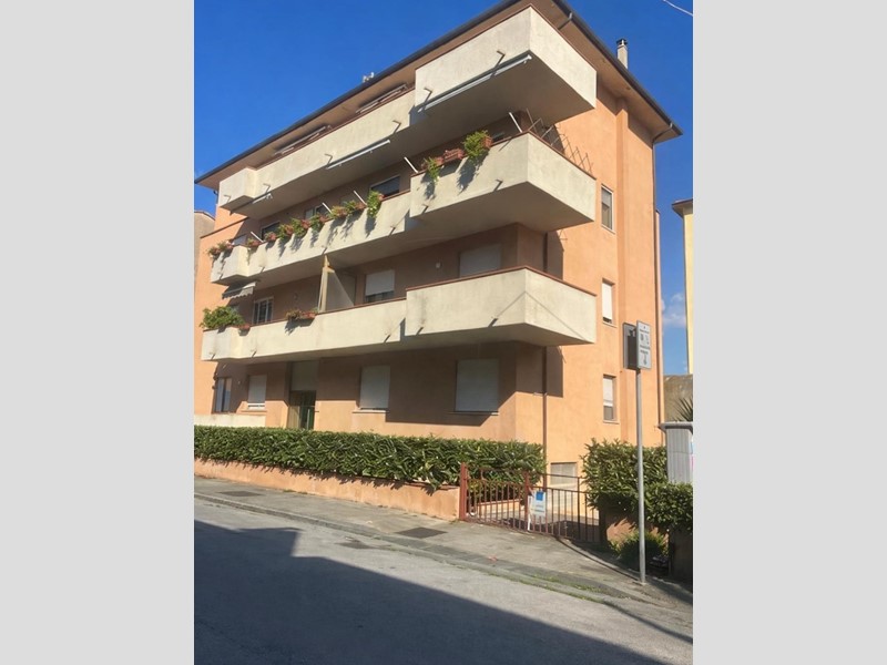 Quadrilocale in Vendita a Pisa, 235'000&euro;, 90 m², arredato, con Box
