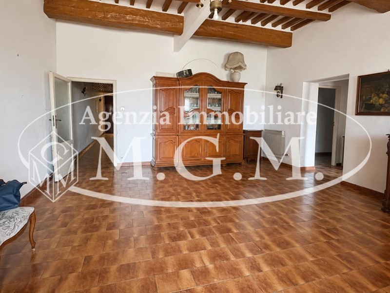 Appartamento in Affitto a Montopoli in Val d'Arno, 700&euro;, 110 m², arredato