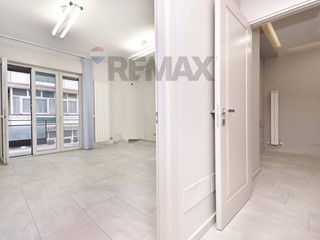 Quadrilocale in Affitto a Catania, 800&euro;, 120 m²