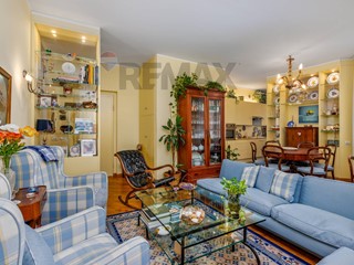Trilocale in Vendita a Bergamo, 300'000&euro;, 135 m²