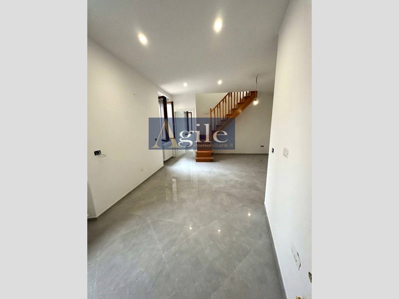 Quadrilocale in Vendita a Ascoli Piceno, 176'000&euro;, 90 m²