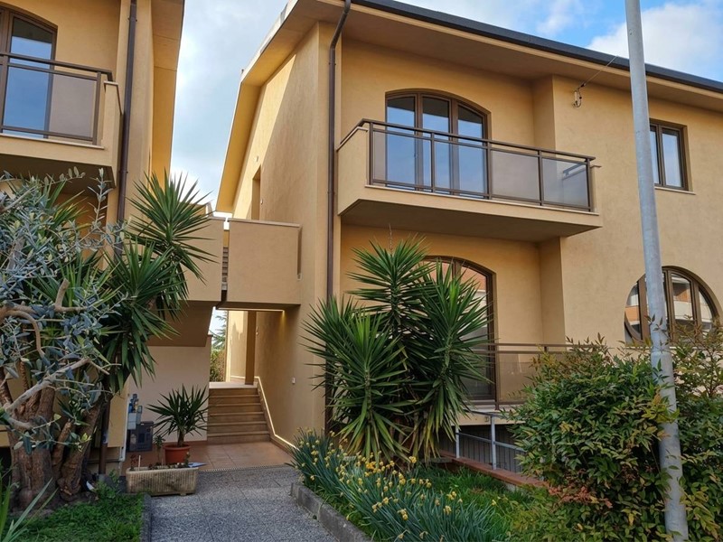 Quadrilocale in Vendita a Collesalvetti, 109'500&euro;, 86 m²