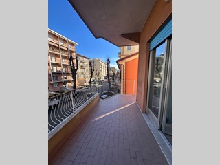 Appartamento in Affitto a Lavagna, 1'100&euro;, 90 m²