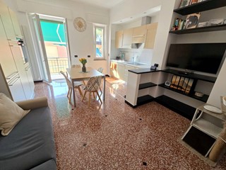 Appartamento in Vendita a Genova, 139'000&euro;, 70 m²