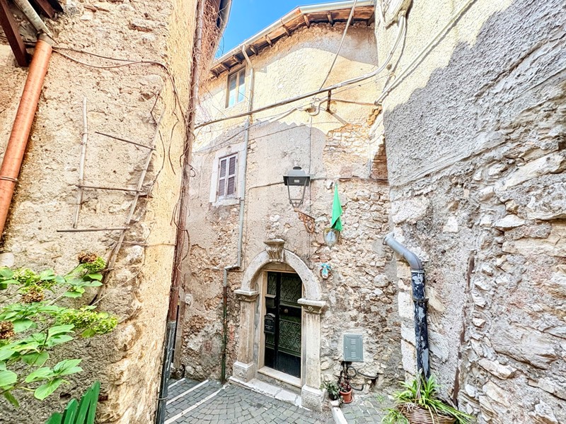 Bilocale in Vendita a Carpineto Romano, 12'000&euro;, 45 m²