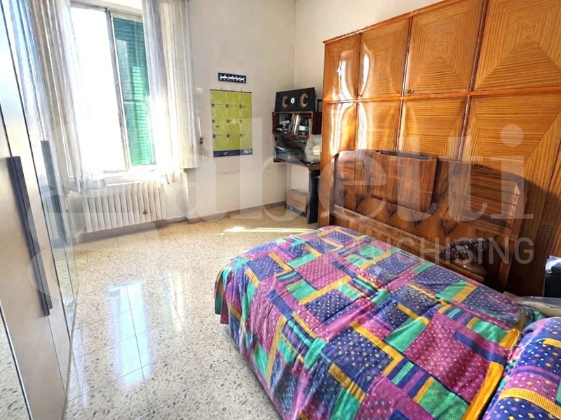 Quadrilocale in Vendita a Chieti, 99'000&euro;, 163 m², arredato