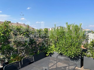 Bilocale in Vendita a Milano, 338'000&euro;, 60 m²