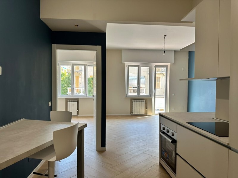Trilocale in Vendita a Albisola Superiore, 350'000&euro;, 90 m²