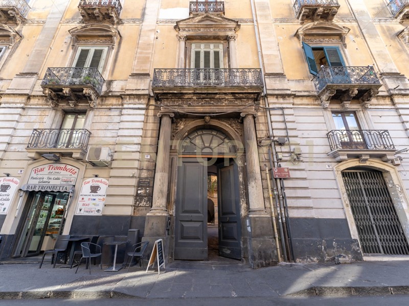 Trilocale in Vendita a Catania, 118'000&euro;, 82 m²