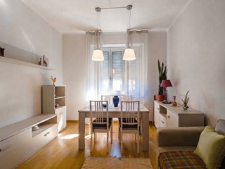 Trilocale in Vendita a Torino, 119'000&euro;, 64 m²