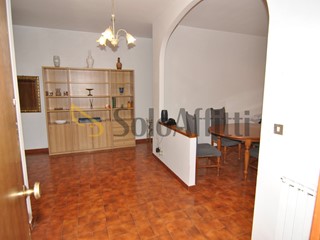 Appartamento in Affitto a Livorno, zona Magenta, 900&euro;, 100 m², arredato