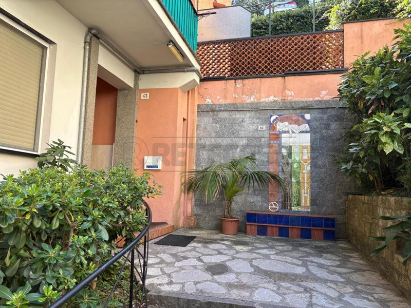 Bilocale in Vendita a Santa Margherita Ligure, 290'000&euro;, 58 m²