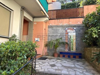 Bilocale in Vendita a Santa Margherita Ligure, 290'000&euro;, 58 m²