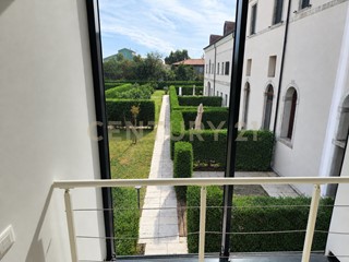Bilocale in Vendita a Venezia, zona Pellestrina, 250'000&euro;, 59 m², arredato