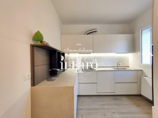 Quadrilocale in Vendita a Pisa, 400'000&euro;, 80 m², arredato, con Box