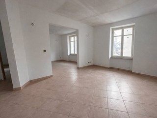 Appartamento in Vendita a Genova, 100'000&euro;, 100 m²