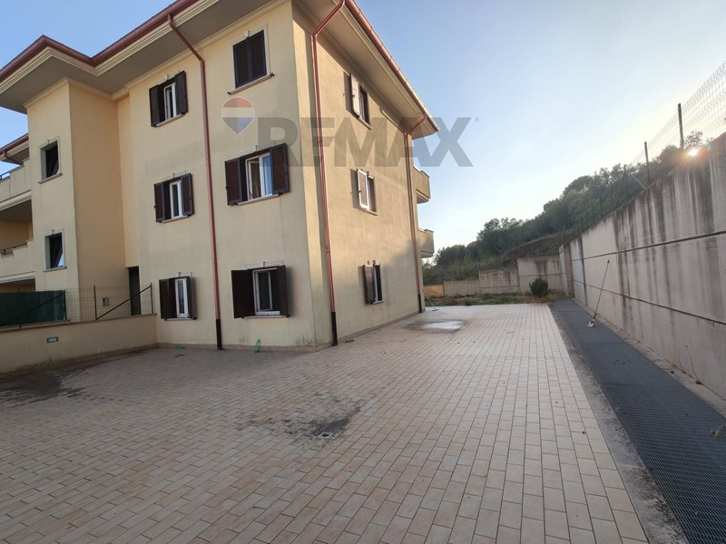 Trilocale in Vendita a Monte Romano, 98'000&euro;, 100 m²