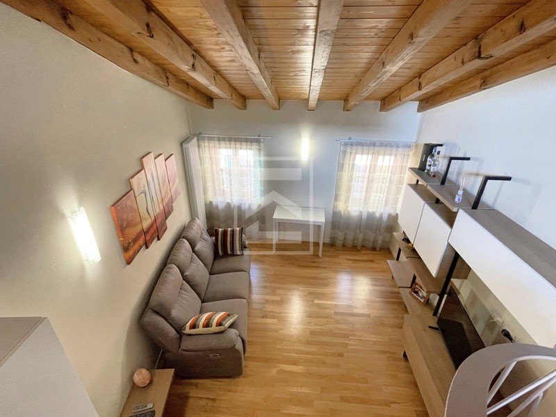 Trilocale in Vendita a Salò, 300'000&euro;, 108 m²