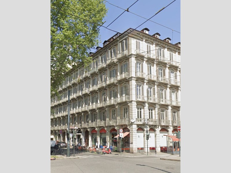 Appartamento in Vendita a Torino, 585'000&euro;, 162 m²