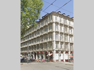 Appartamento in Vendita a Torino, 585'000&euro;, 162 m²