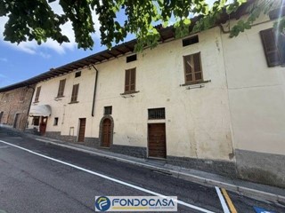 Quadrilocale in Vendita a Erbusco, 149'900&euro;, 160 m²