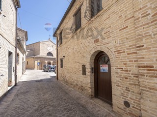 Trilocale in Vendita a Recanati, 147'000&euro;, 83 m²