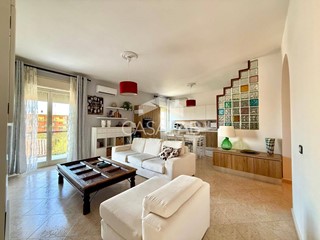 Trilocale in Vendita a Carini, 109'000&euro;, 112 m²