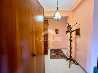 Trilocale in Vendita a Carini, 98'000&euro;, 120 m²