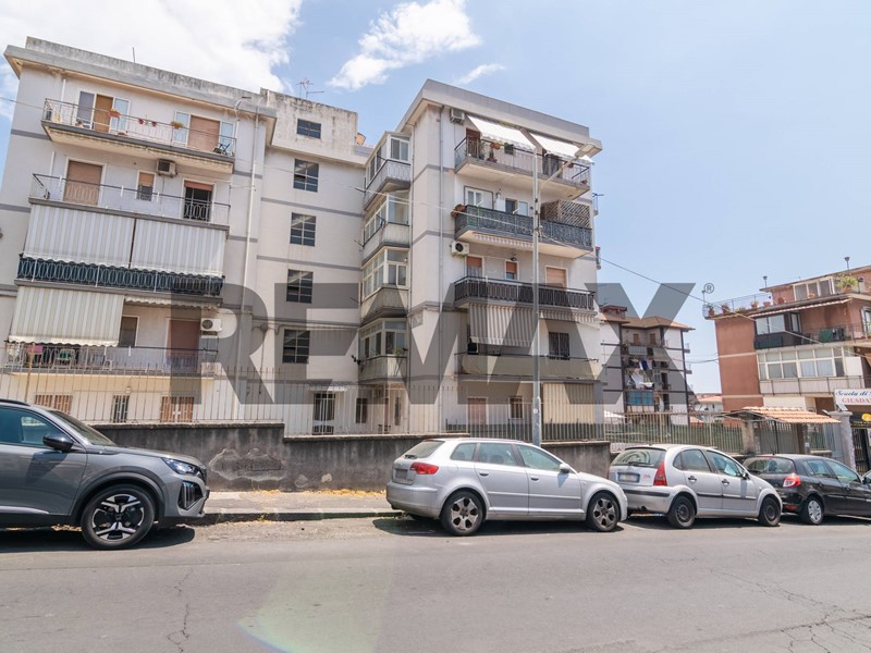 Trilocale in Vendita a Catania, 129'000&euro;, 85 m²