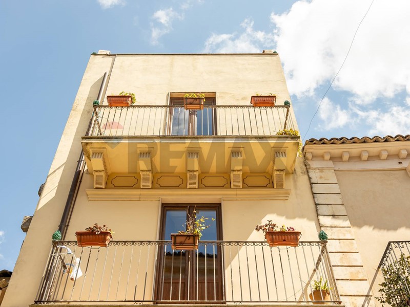 Bilocale in Vendita a Palazzolo Acreide, 65'000&euro;, 50 m²