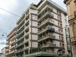 Appartamento in Vendita a Catania, 450'000&euro;, 110 m²