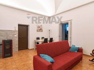 Trilocale in Affitto a Catania, 700&euro;, 83 m²