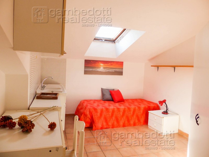 Trilocale in Affitto a Urbino, 310&euro;, 25 m²