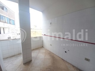 Quadrilocale in Vendita a Casarano, 98'000&euro;, 115 m², con Box