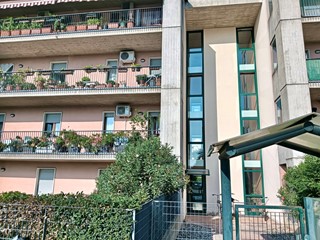 Monolocale in Vendita a Valeggio sul Mincio, 90'000&euro;, 50 m², arredato