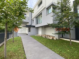 Bilocale in Vendita a Bergamo, 204'000&euro;, 72 m², arredato